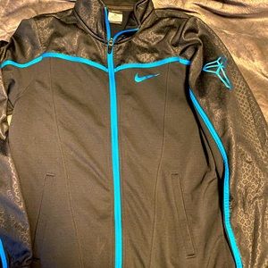 Women’s size Small Nike zip up (no hood)